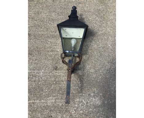 Wall Mounted Lamp - 1x Glass Pane Missing 