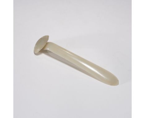 A CHINESE WHITE JADE RUYI-FORM HAIRPIN； L13.8cm，W3.3cm；25g；with box;