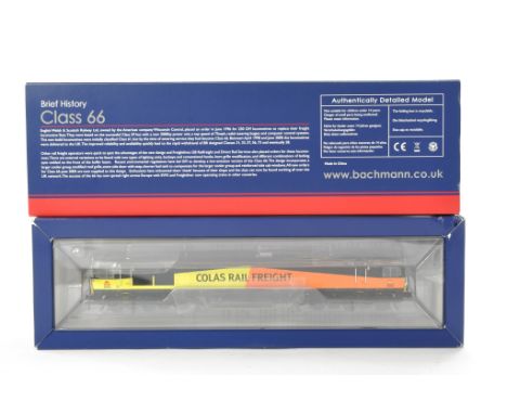 Model Railway issue comprising of Bachmann Class 66. Looks to be without fault and in original box. 