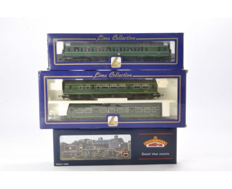 Trio of model railway comprising 1) Bachmann 32-153A N Class 1821 Southern Green, 2) Lima Collection L204630 Locomotive Diese