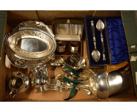 A collection of silver plated items to include cutlery sets, a basket, cream jugs, cutlery and a Piquet ware teapot (Qty).  