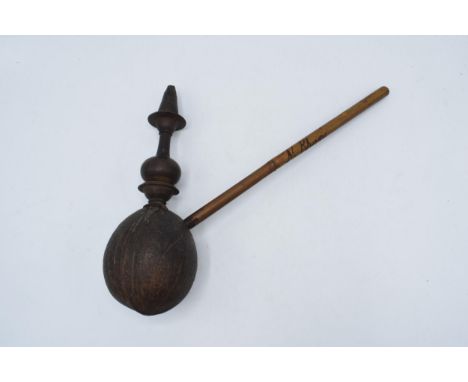 An interesting and unusual pipe of ethnic appearance and unknown origin, 38cm wide.  