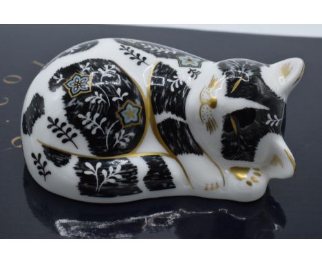 Boxed Royal Crown Derby paperweight Misty the Kitten. First quality with stopper.  In good condition with no obvious damage o