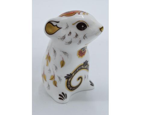 Royal Crown Derby paperweight in the form of a Mouse. First quality with stopper. In good condition with no obvious damage or