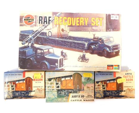 Airfix OO gauge model kits, comprising Airfix cattle wagon (x3), and an Airfix RAF recovery set, boxed. (4) 