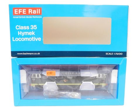 A Bachmann Branchline Produced for EFE Rail Class 35 Hymek locomotive, D7005, BR green livery with light green stripe, E84001