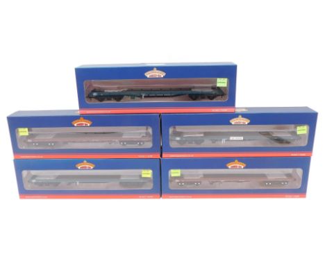 Bachmann Branchline OO gauge rolling stock, comprising 38-900 FVX car flat wagon, BR Bauxite livery (x2), 38-901 FVV car flat