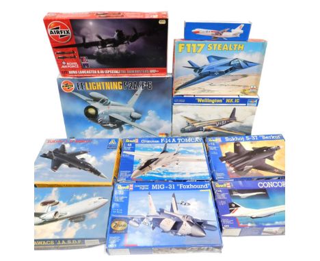 Revell, Italeri, Airfix and other model kits, including Grumman F14 AE Tomcat, Wellington Mk IC, F117 Stealth, Concorde, EE L