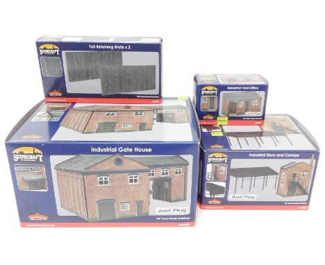 Bachmann Branchline OO gauge Scenecraft buildings, comprising 44-0086 industrial Gate House, 44-0088 Industrial Store and Can