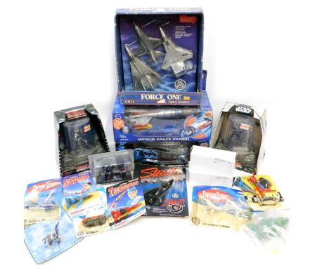 Star Wars Captain Scarlet and Thunderbirds diecast, including Gerry Anderson's UFO Shadowmobile, Star Wars Titanium Series di