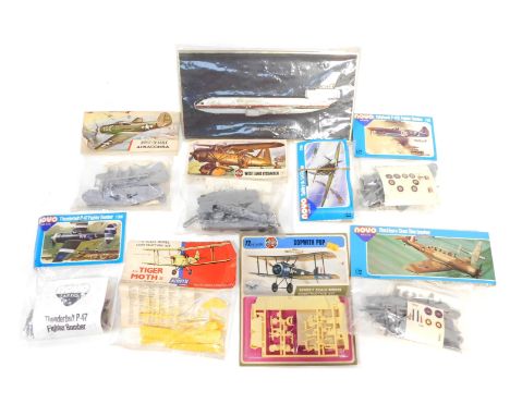 Novo, Airfix and other plastic model kits, including a Kitty Hawk P40E Fighter Bomber, Spitfire 1A, Thunderbolt P47 Fighter B