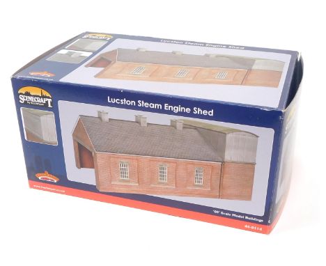 A Bachmann Branchline OO gauge Scenecraft Luxton Steam Engine Shed, 44-0114, boxed. 