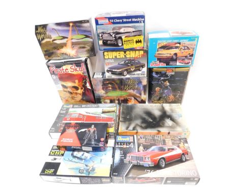 Revell, Monogram and other model kits, including a Revell 76 Ford Torino Starsky and Hutch, Monogram 55 Chevy Street Machine,
