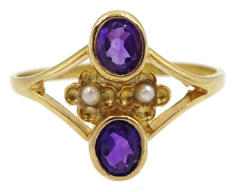 Silver-gilt amethyst and pearl ring, stamped Sil