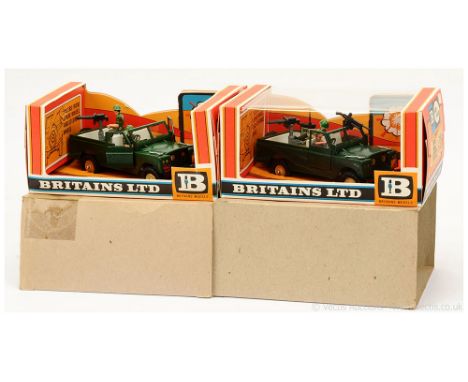 Britains - Set 9778 - Military Land Rover - comprising: 2 x Military Land Rover with Dark Green Finish, Driver, Standing Mach