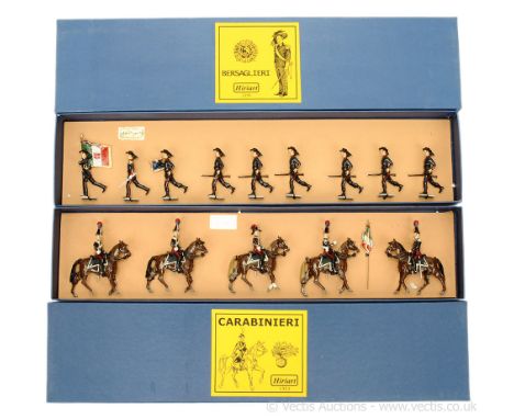 Hiriart - Uruguay - 1974 to Present, comprising: Set 1353 - Italian Army - Carabinieri [5 Mounted figures] &amp; Set 1193 - I