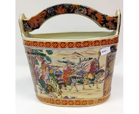 Vintage Hand Painted Japanese Satsuma Pictorial Moriage Gilded Porcelain Basket