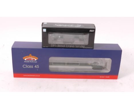 A Bachmann OO Gauge Class 45 Diesel Locomotive with Digital Sound and Dapol Brake Tender, ref 32-678DS, in BR green livery as