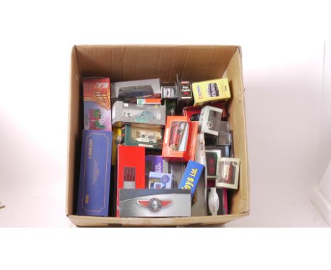 Boxed Modern Diecast Vehicles, A collection of vintage and modern, commercial and private vehicles including 1:72, 1:43 and s