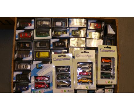 Cararama 1:72 Scale Vehicles, A boxed or packaged collection of modern commercial, private and emergency vehicles, E, Boxes G