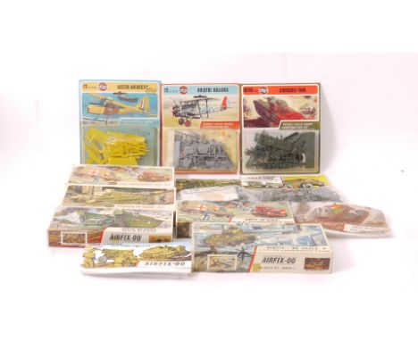 Vintage Airfix Kits, A boxed/packaged group comprising, 00 scale  military sets (A204V, A208V, A204V, A202V), A301V (Minus ta