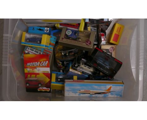 Boxed Modern Diecast Vehicles, A collection of vintage and modern, commercial and private vehicles, various scales including 