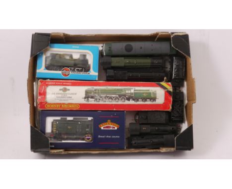 Triang Hornby and Other OO Gauge Locomotives, including Hornby 'Evening Star' (wheels need attention), black LMS 4-4-0 no 690