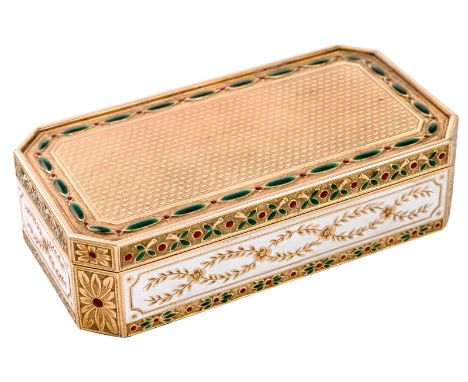 A CONTINENTAL GOLD AND ENAMEL SNUFF BOXof rectangular shape with cut corners, top and bottom panels with an engine-turned pat