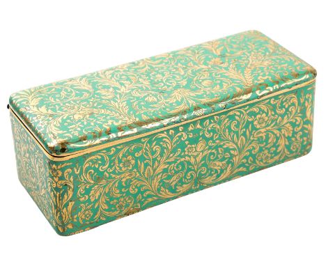 A CONTINENTAL GOLD AND ENAMEL SNUFF BOX, 19TH CENTURYthe body of rectangular form with rounded corners, decorated throughout 