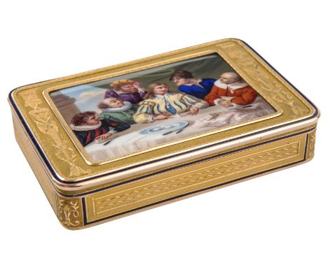 A CONTINENTAL GOLD AND ENAMEL SNUFF BOX SET WITH A MINIATURE PAINTING OF COLUMBUS BREAKING THE EGG, MARKED MM, 18-19TH CENTUR