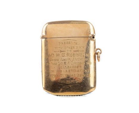 GEORGE V NINE CARAT YELLOW GOLD VESTA CASE,Birmingham 1928, engine turned with presentation inscription 'Presented with other