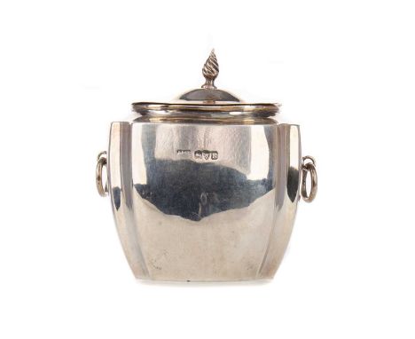 VICTORIAN SILVER TEA CADDY,maker John Millward Banks, Chester 1900, with wrythen bud finial, the shaped oval body with twin l
