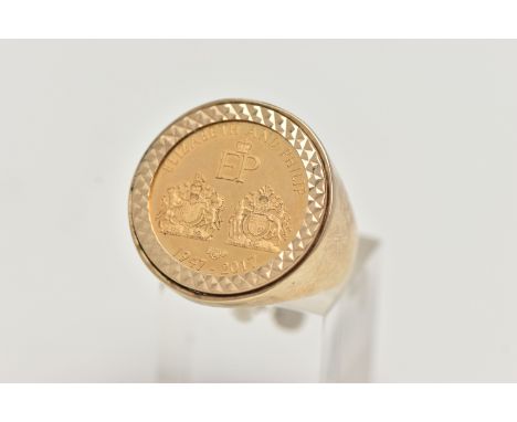 A GENTS DOUBLE PORTRAIT HALF SOVEREIGN RING, Elizabeth II 2017 sovereign, Elizabeth and Phillip 1947-2017 with coat of arms, 