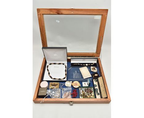 A LARGE JEWELLERY CASE AND ASSORTED ITEMS, a large wooden jewellery case with glass viewing panel, approximate dimensions len