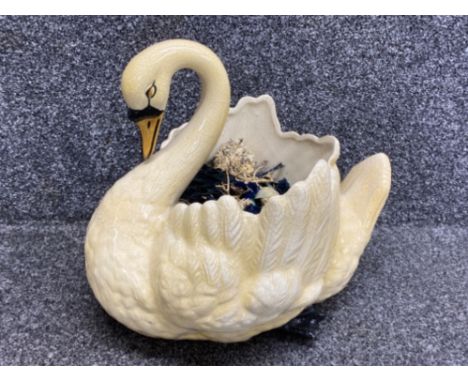 Large ceramic swan centre piece