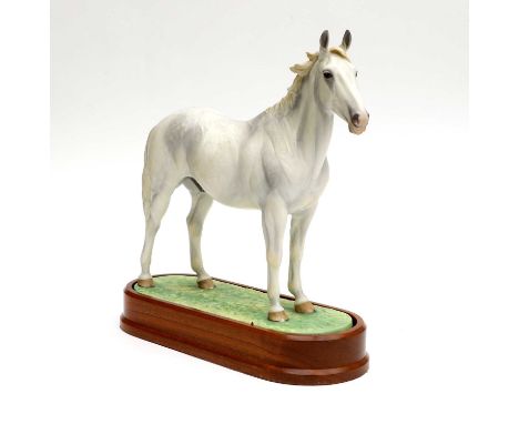 Royal Worcester Hunter, model No. RW4096 by Doris Lindner, limited edition 33/500, on wooden plinth, with box and framed cert