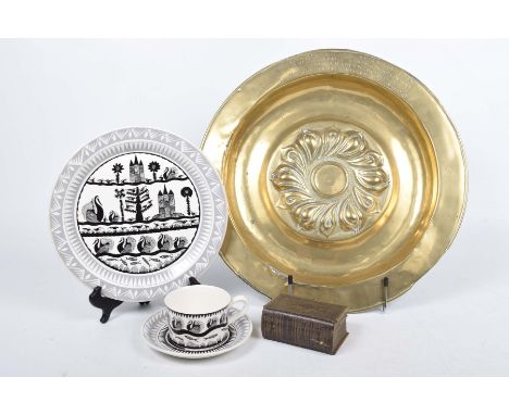 Three items of Scottie Wilson for Royal Worcester ceramicsEach decorated in black and white depicting a swan above fish, item