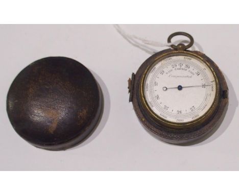 A pocket compass in case  Condition Report: 
