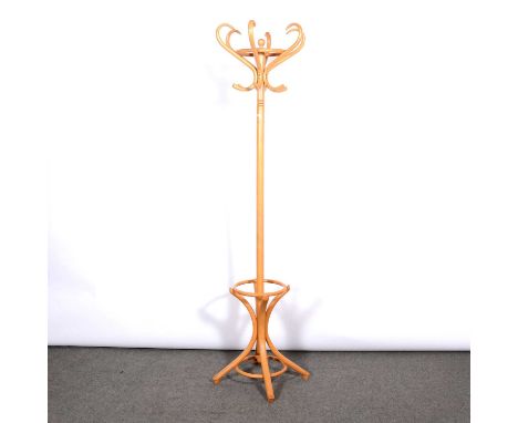 Light beechwood coat stand, modern, with six S-shape hooks, height 195cm.