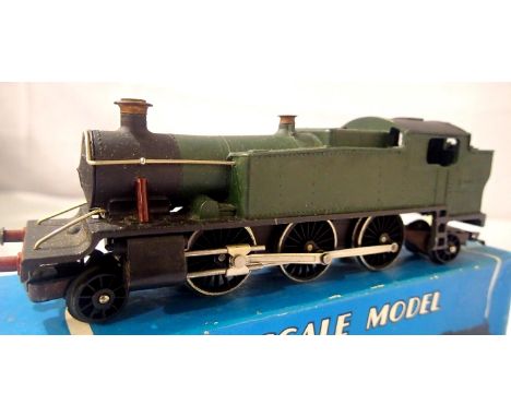 Graham Farish OO scale Prairie Tank, Green, no decals/numbers, in fair to good condition, box good. P&amp;P Group 1 (£14+VAT 
