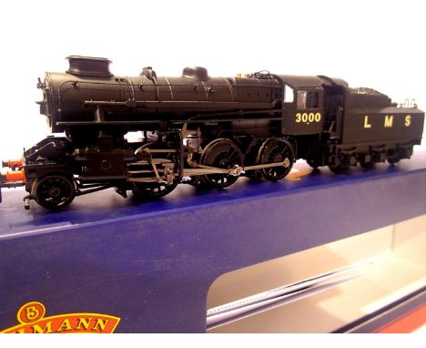 Bachmann 32-575A, Ivatt Class LMS Black, 3000, in very near mint condition, boxed. P&amp;P Group 1 (£14+VAT for the first lot
