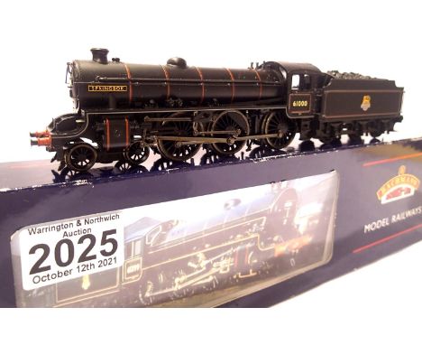 Bachmann 31-712, Class 131, Spring-Bok, 61000, BR Black, Early Crest, in very good to excellent condition. P&amp;P Group 1 (£