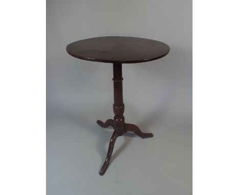 An Early 19th Century Oak Snap Top Tripod Table 51.5 Cm Diameter. 