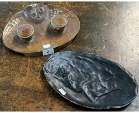 An Art Deco gilt metal inkstand decorated with an owl, 28 cm wide, to/w an Art Nouveau oval dish moulded with a nude bather, 