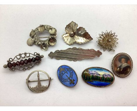 A Small Collection of Brooches, to include enamel inlaid "Nobis Sio Non Son", engine turned scalloped design, faceted hardsto
