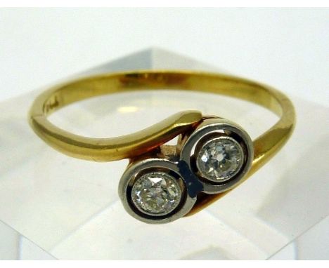 An 18ct gold and diamond ring, weight 3.1g, size R