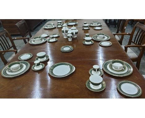 Royal Doulton 'Vanborough' dinner, tea and coffee service, some losses