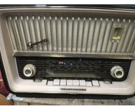 Two vintage radios