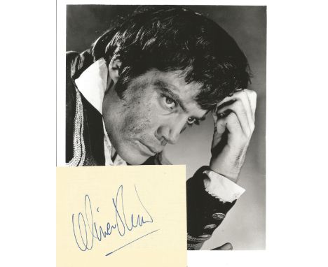 Oliver Reed 5x4 signed album page and stunning 10x8 black and white photo. Robert Oliver Reed (13 February 1938 – 2 May 1999)