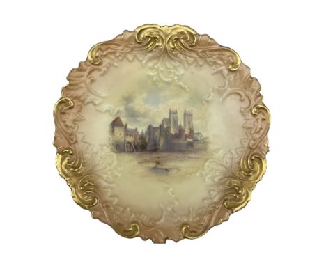 Edwardian Royal China Works Worcester blush ivory cabinet plate centrally painted with a scene of York, D22cm